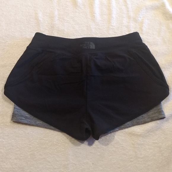 NWOT The North Face Dynamix Stretch Short - Picture 5 of 10